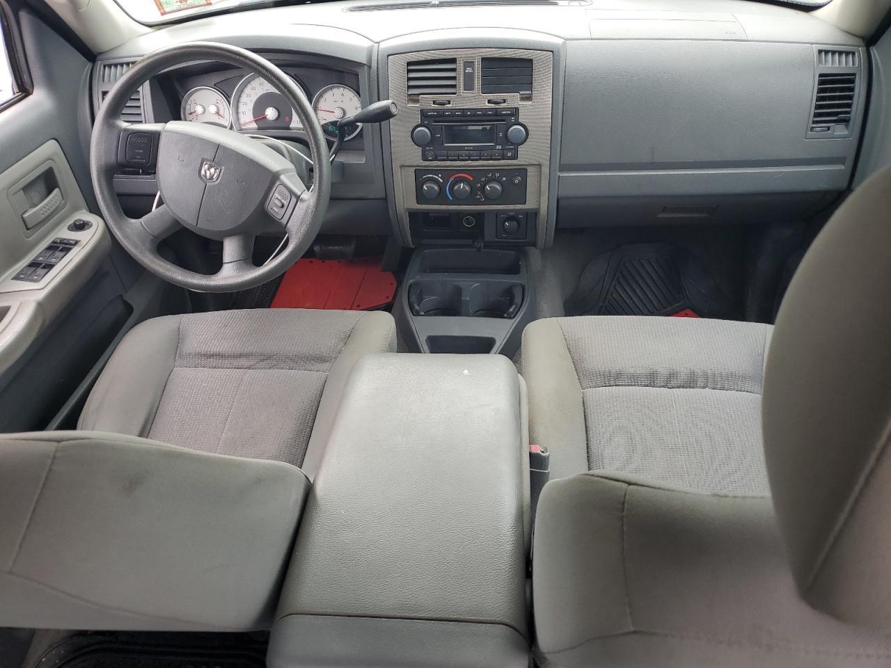 2006 DODGE Dakota