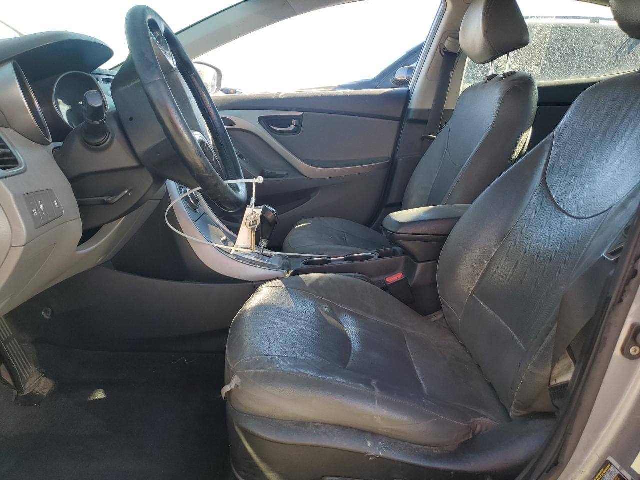 2013 HYUNDAI ELANTRA