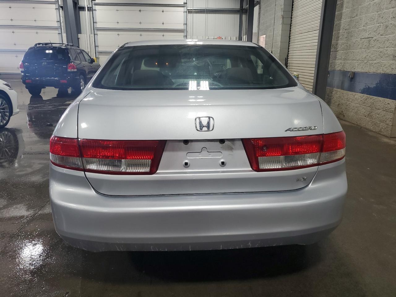 2004 HONDA ACCORD