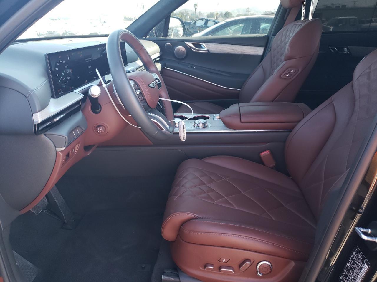 2025 GENESIS GV80