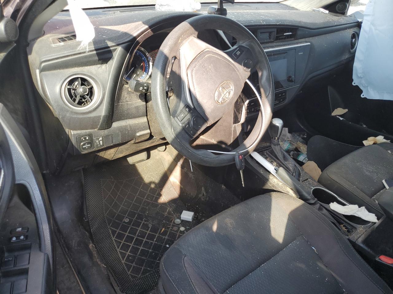 2017 TOYOTA COROLLA