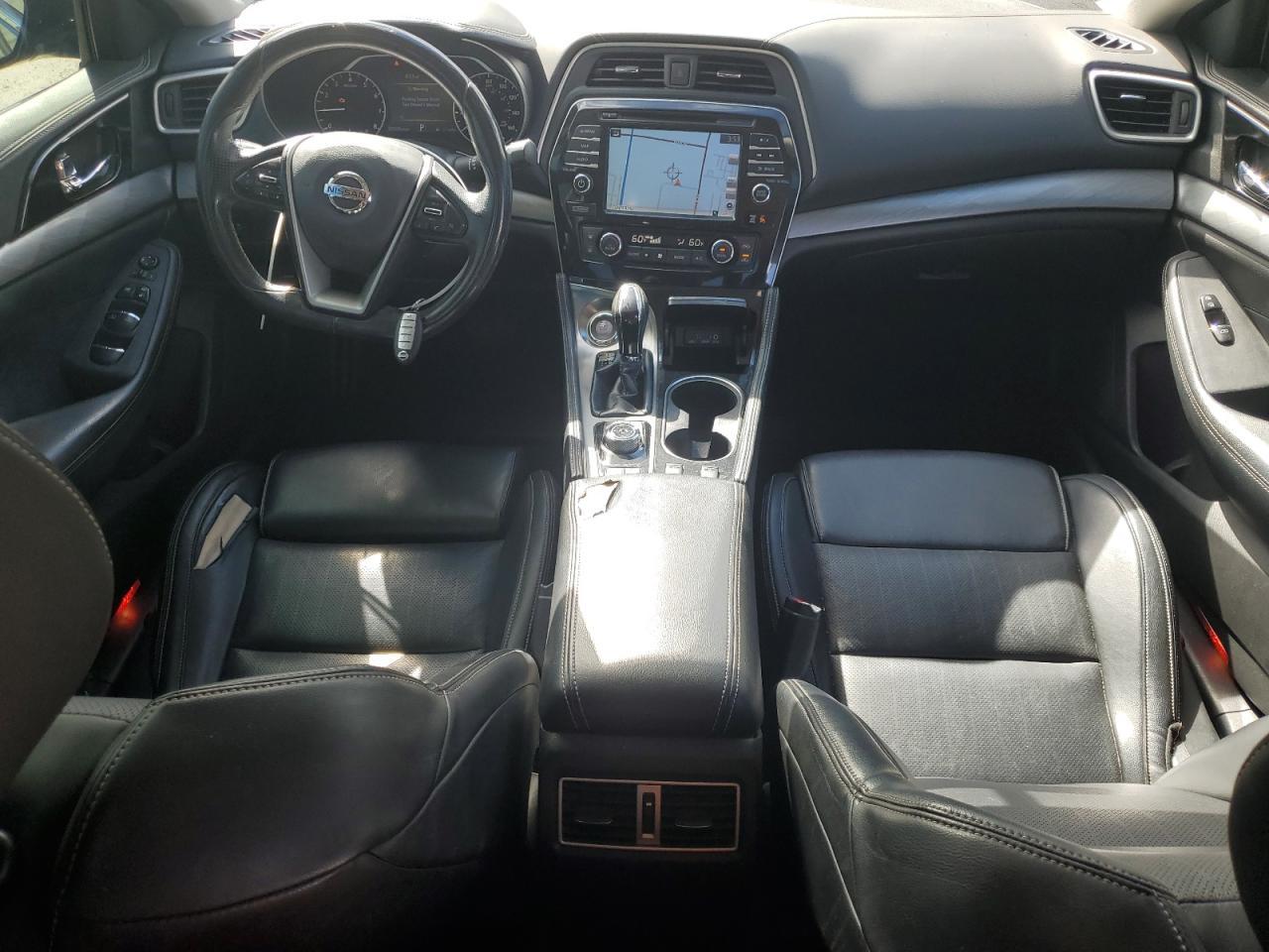 2018 NISSAN Maxima