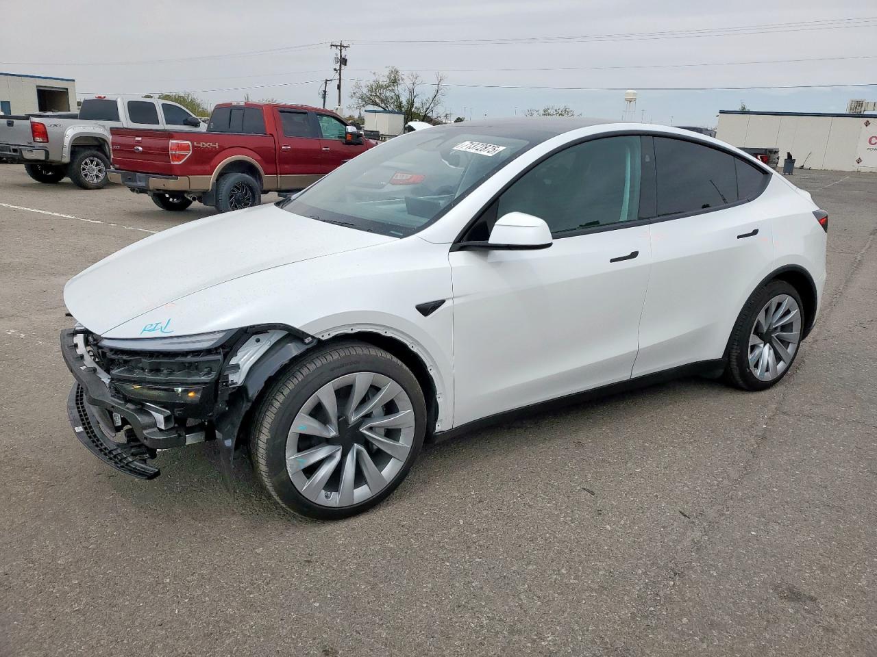 2026 TESLA MODEL Y