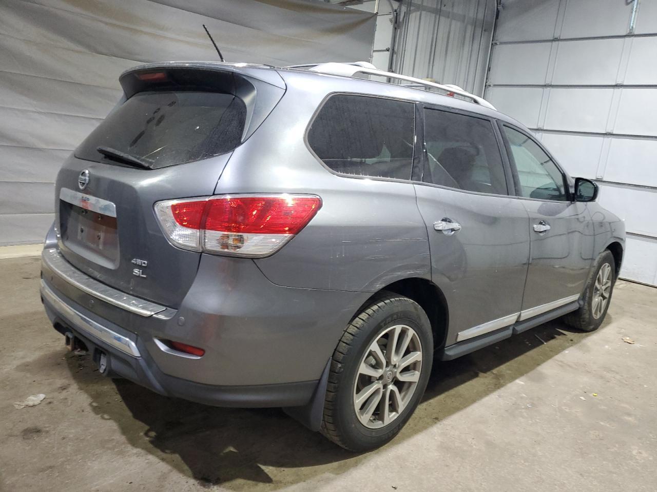 2015 NISSAN PATHFINDER