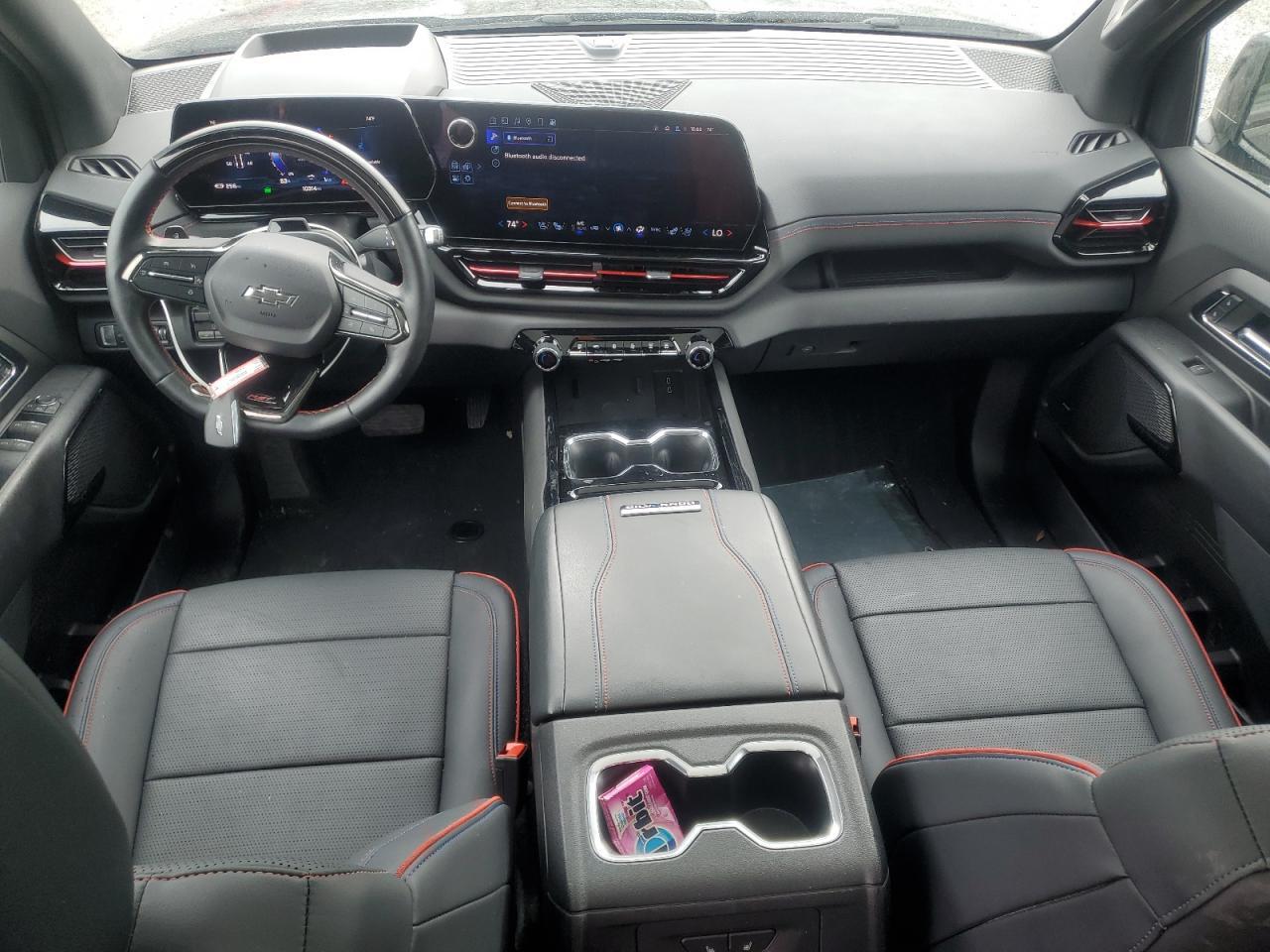 2024 CHEVROLET Silverado