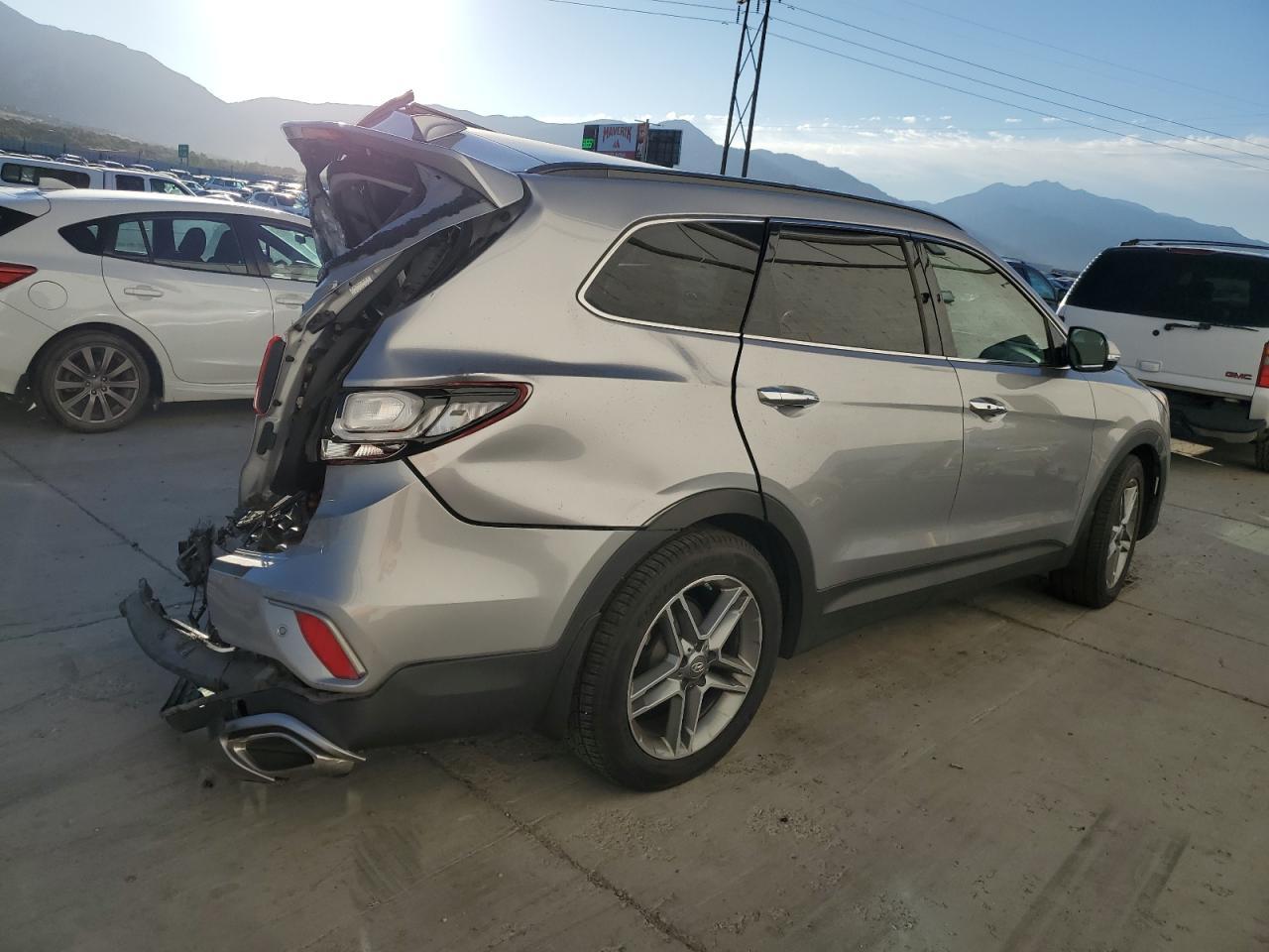 2017 HYUNDAI SANTA FE