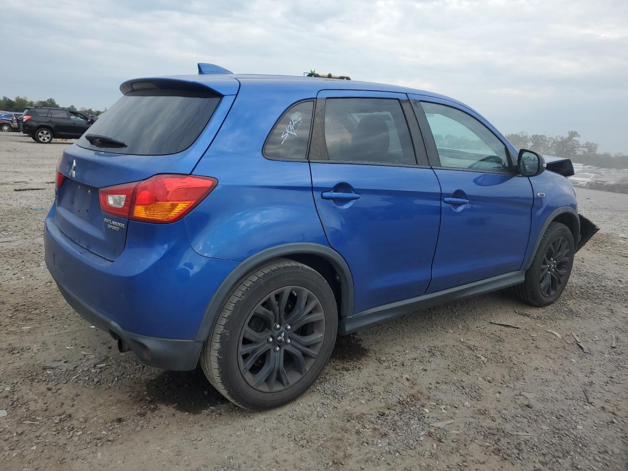 2017 MITSUBISHI Outlander Sport