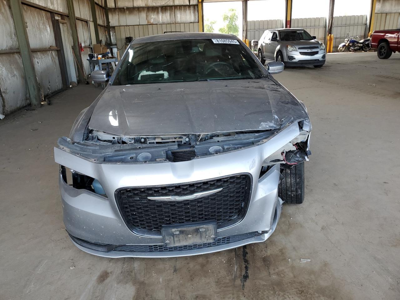 2017 CHRYSLER 300
