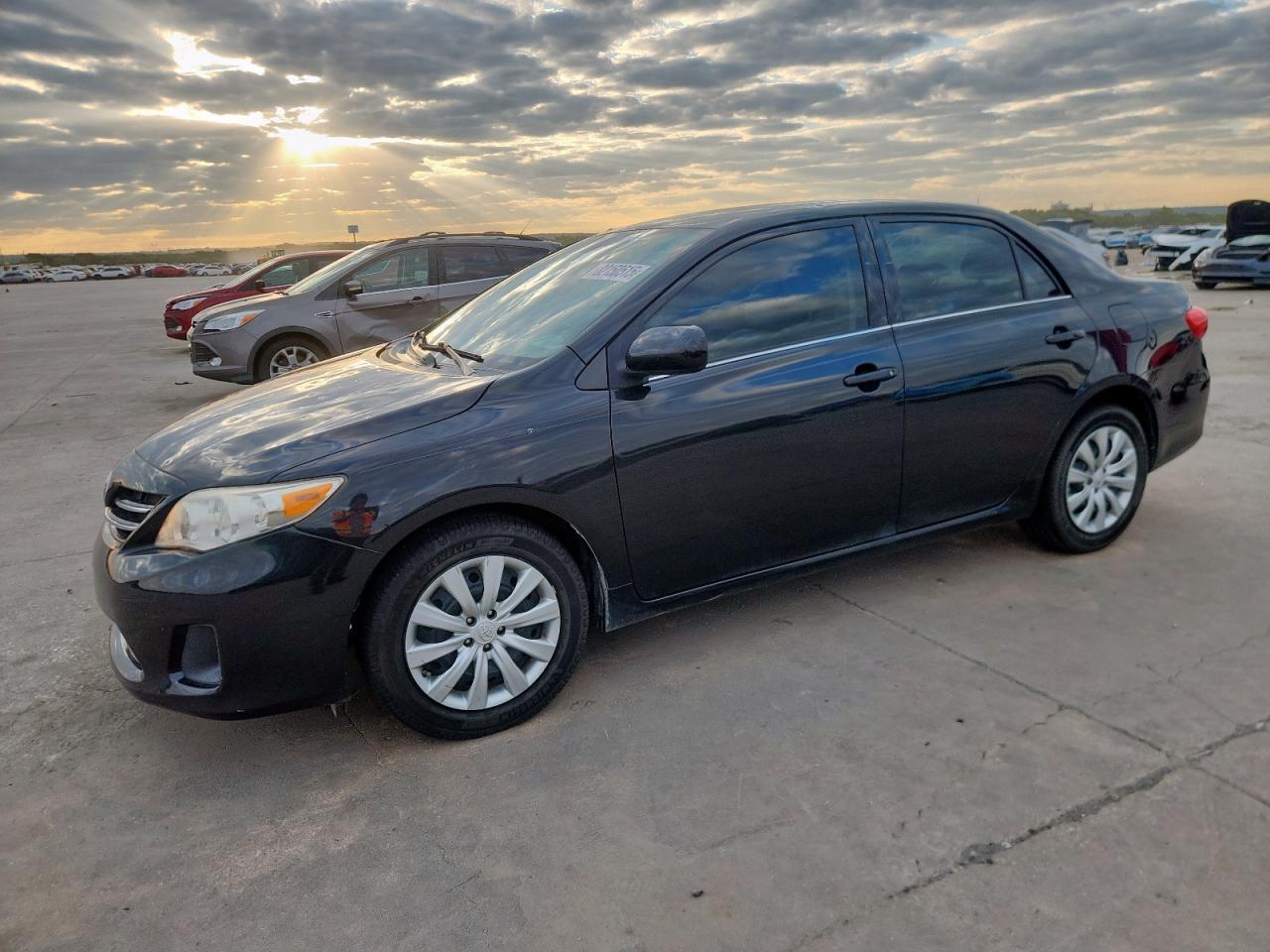 2013 TOYOTA COROLLA