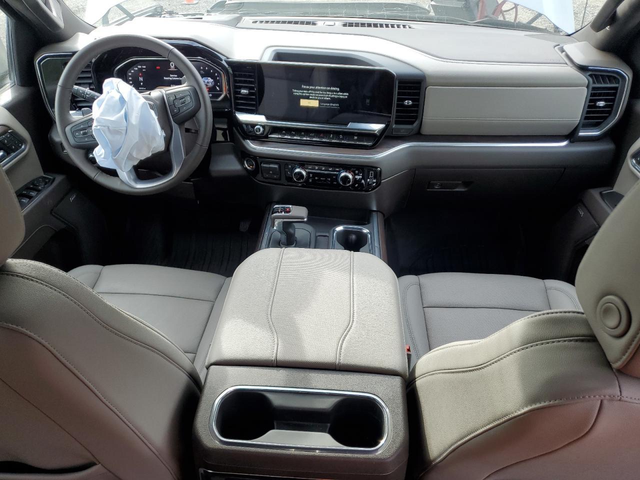 2025 GMC Sierra