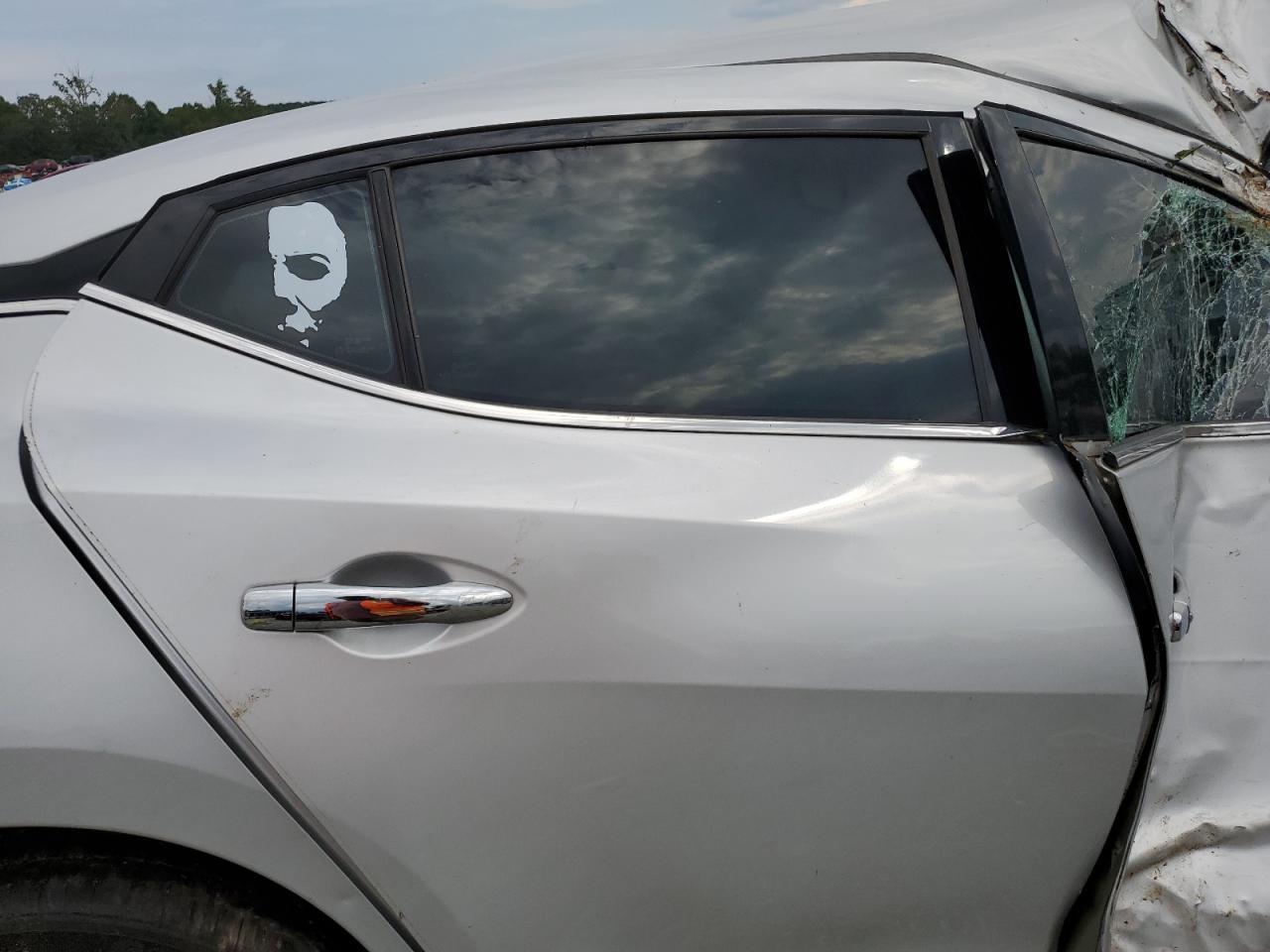 2019 NISSAN Maxima
