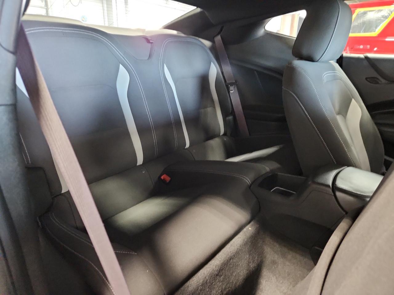 2017 CHEVROLET Camaro