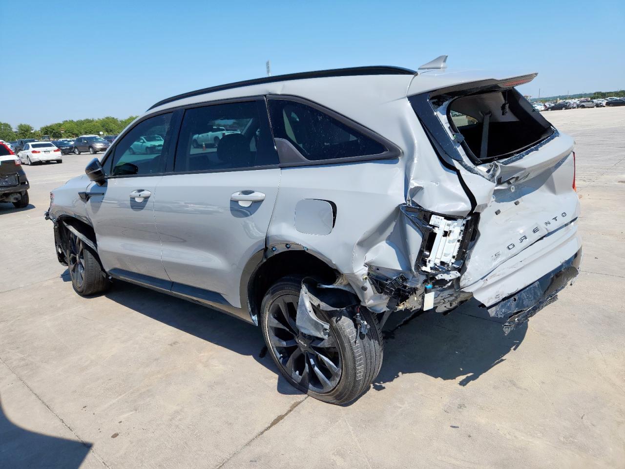 2022 KIA SORENTO