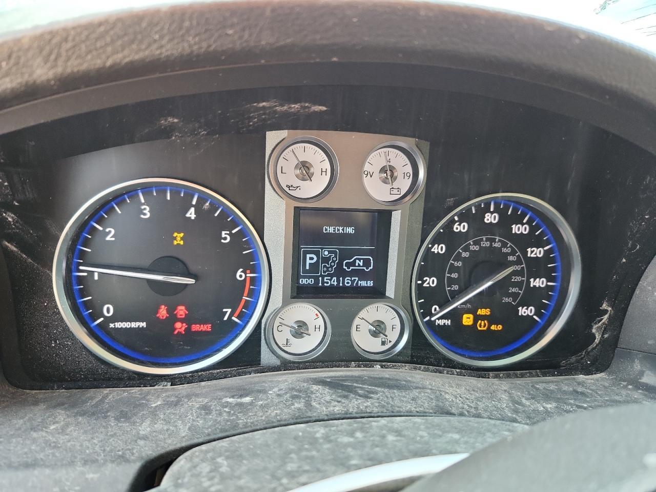 2010 LEXUS LX 570