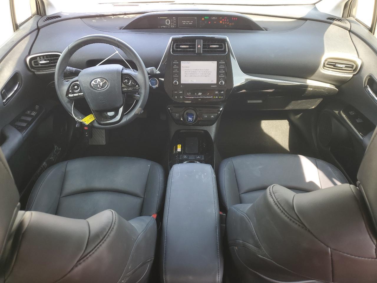 2022 TOYOTA PRIUS