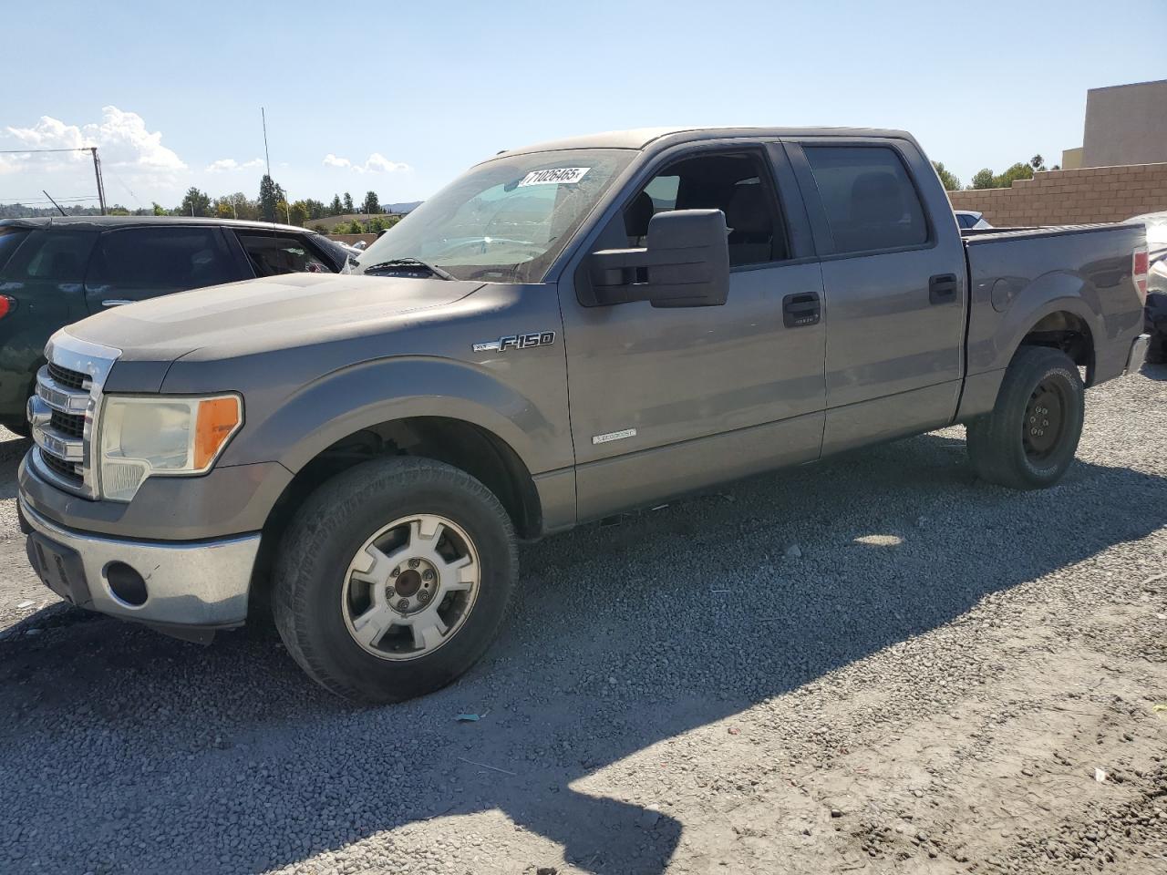 2013 FORD F-150