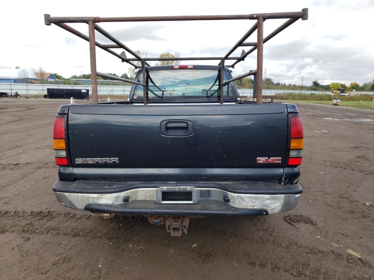2004 GMC Sierra