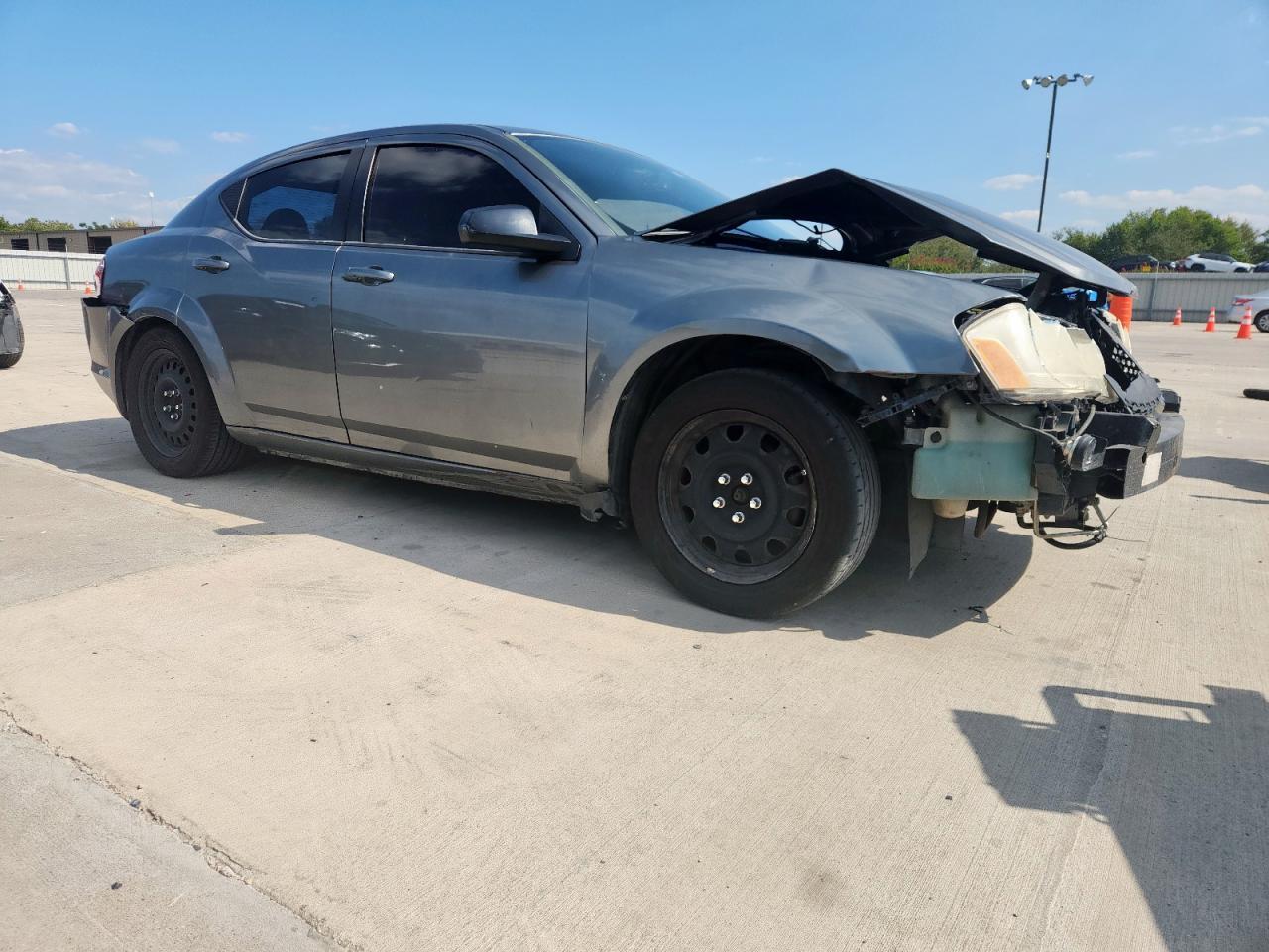 2013 DODGE Avenger