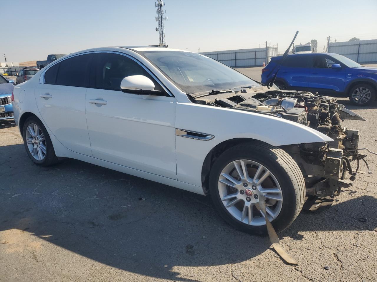 2018 JAGUAR XE