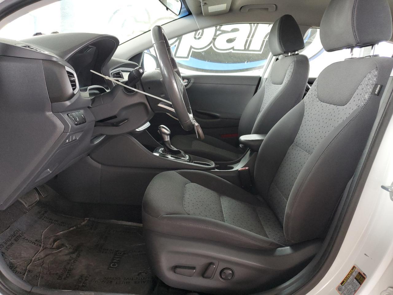 2017 HYUNDAI Ioniq