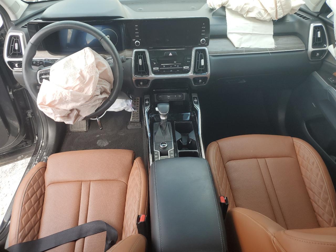 2023 KIA SORENTO
