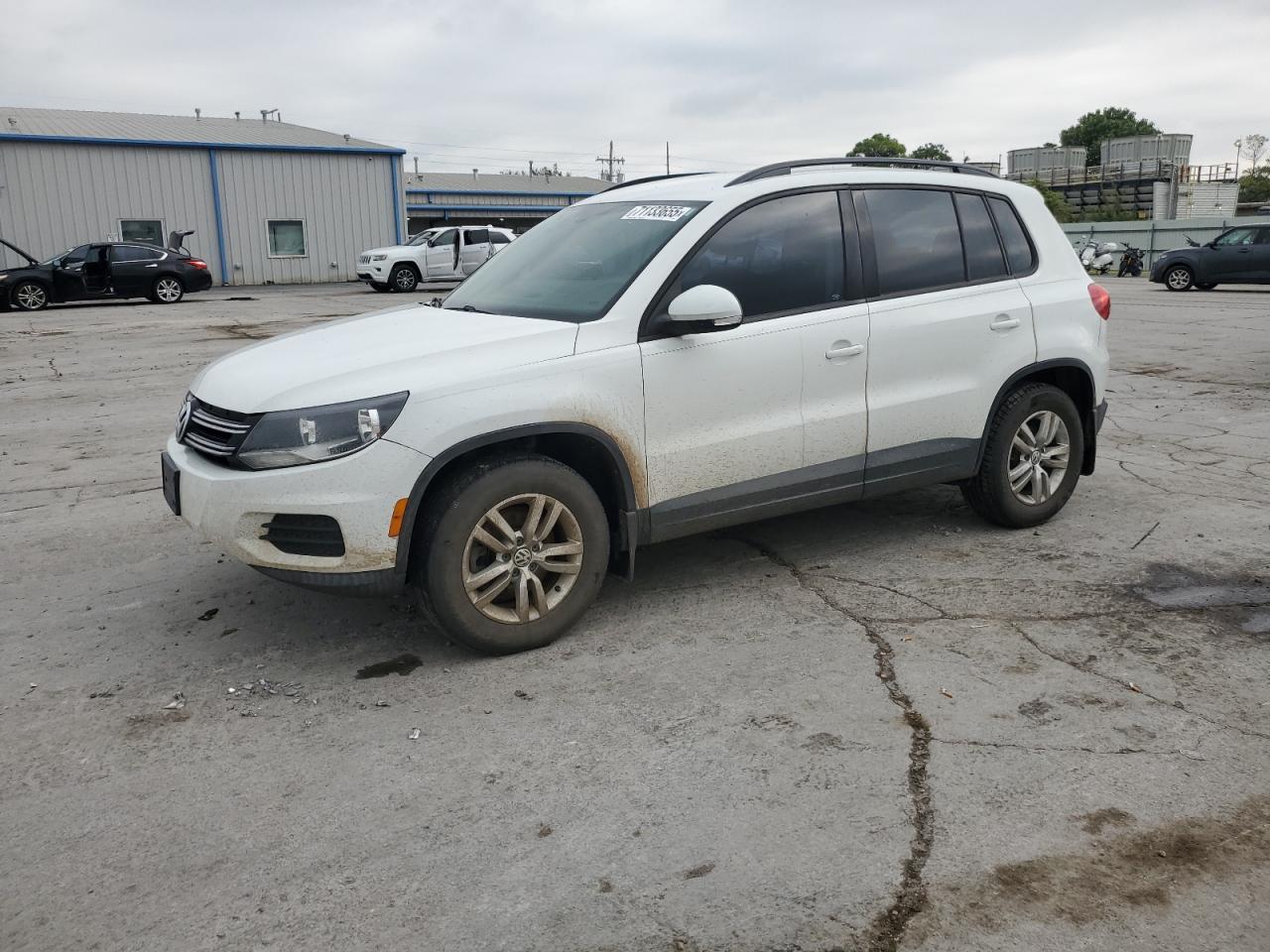 2016 VOLKSWAGEN TIGUAN
