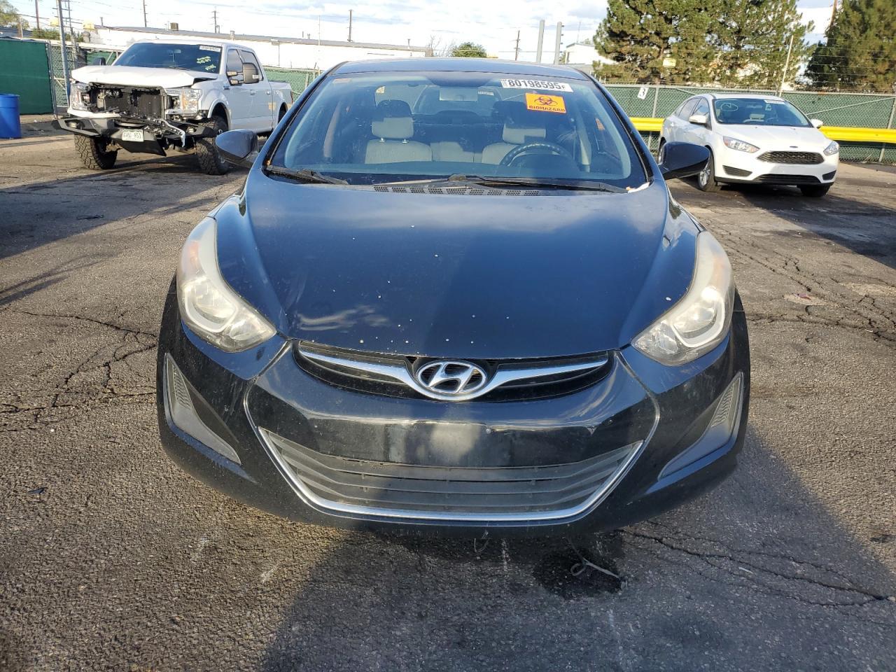 2016 HYUNDAI ELANTRA