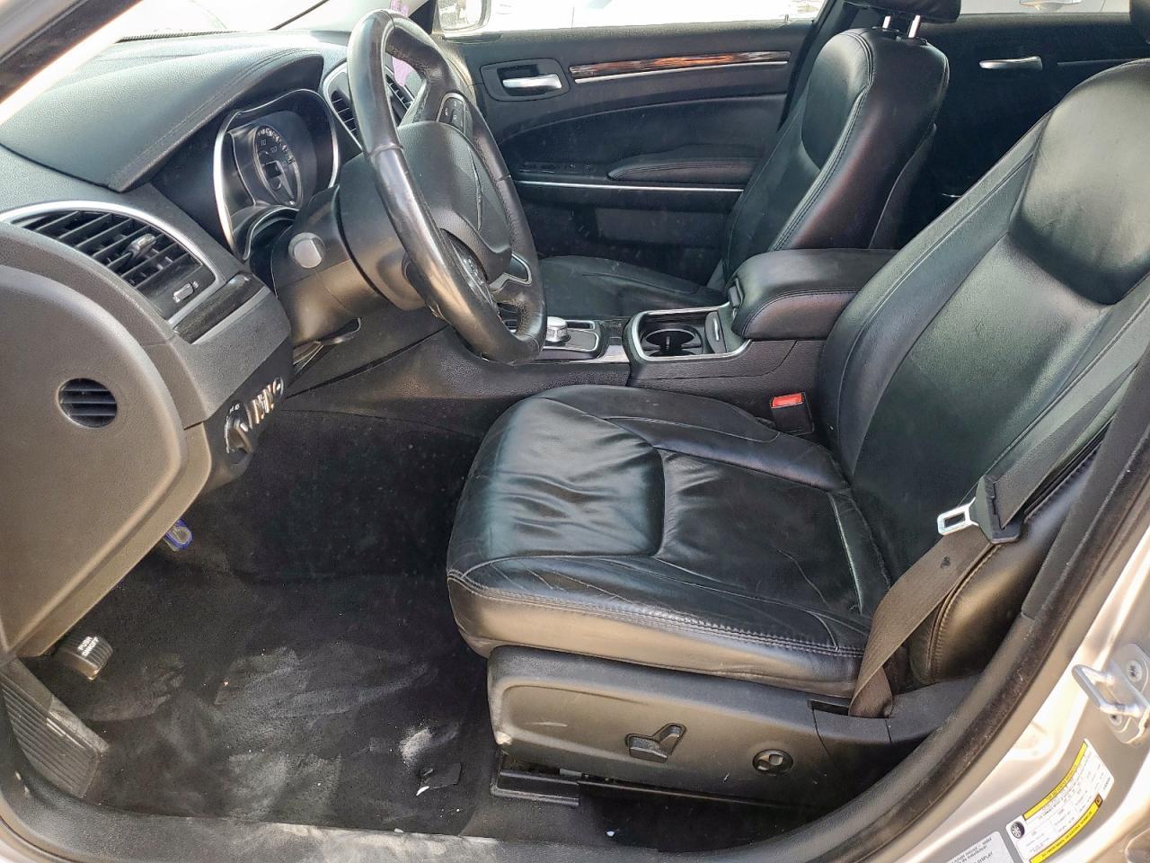2015 CHRYSLER 300