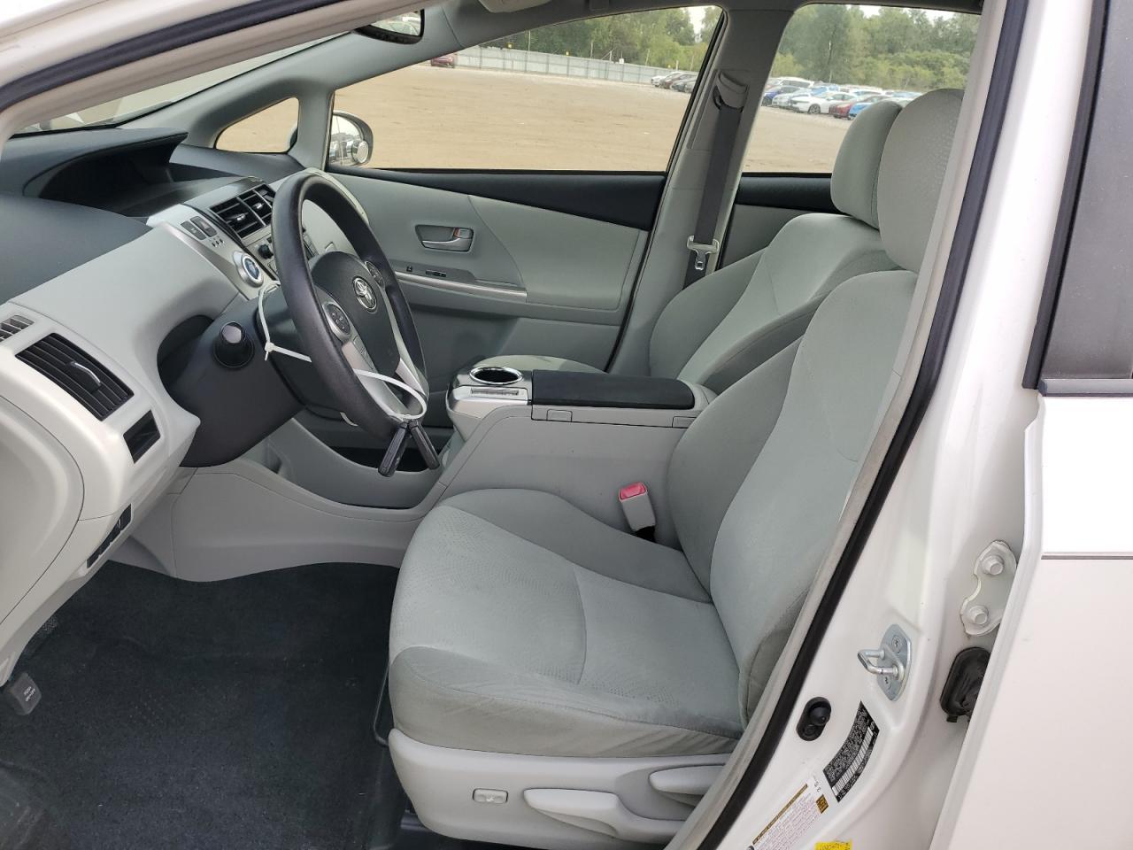 2012 TOYOTA PRIUS V