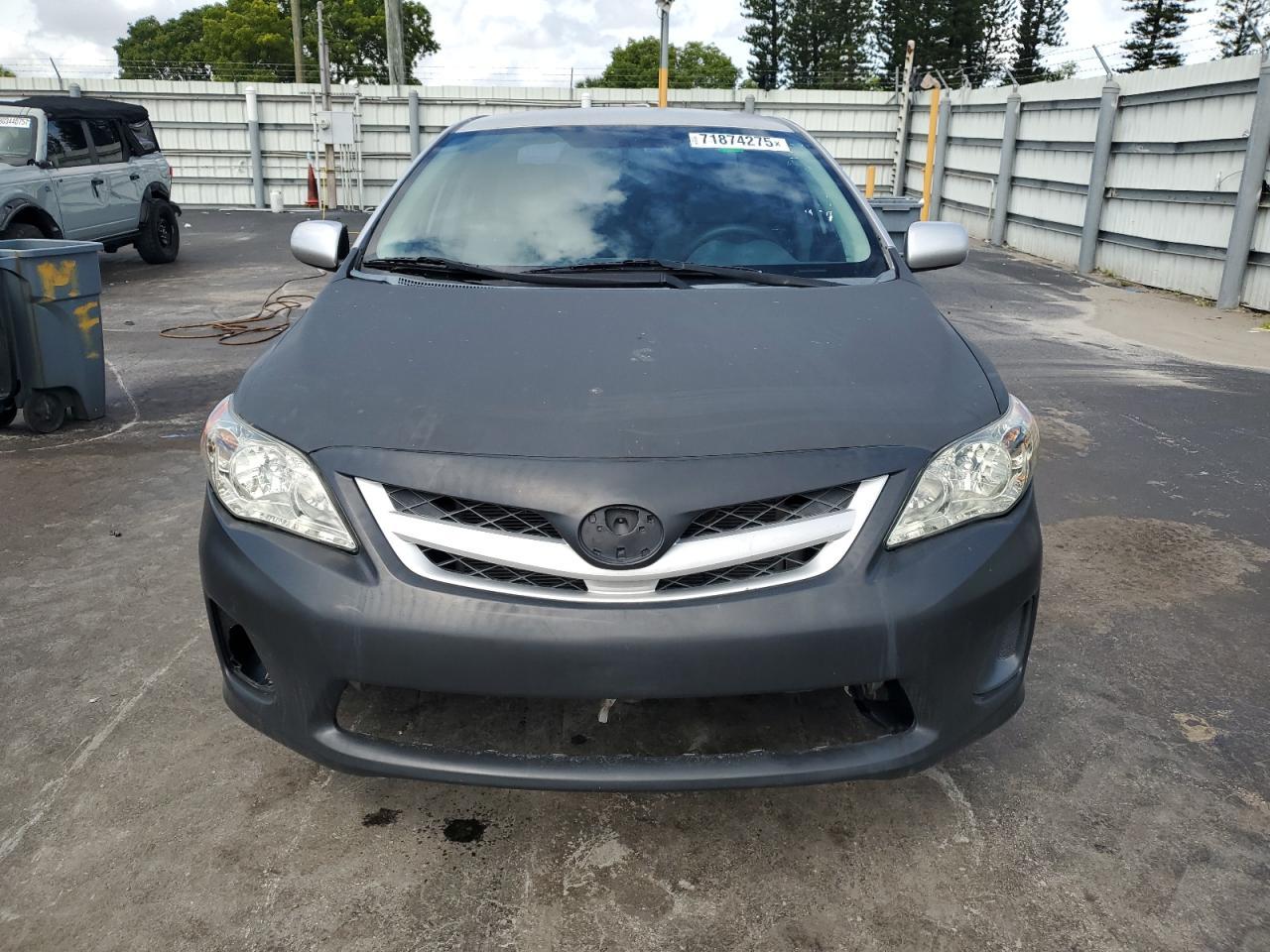 2011 TOYOTA COROLLA