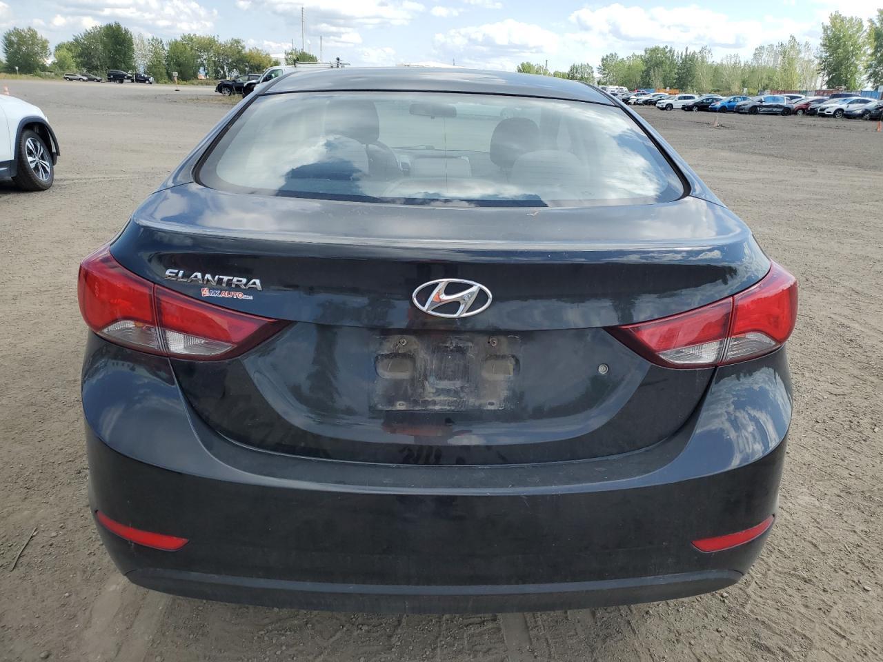 2016 HYUNDAI ELANTRA