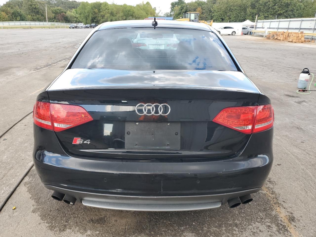 2010 AUDI S4
