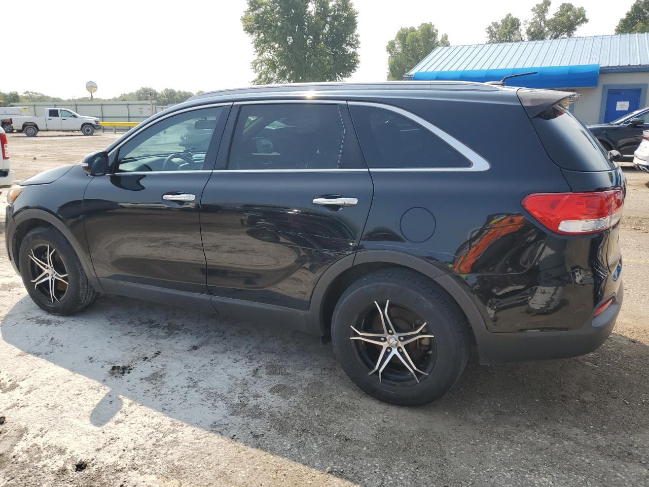 2017 KIA SORENTO
