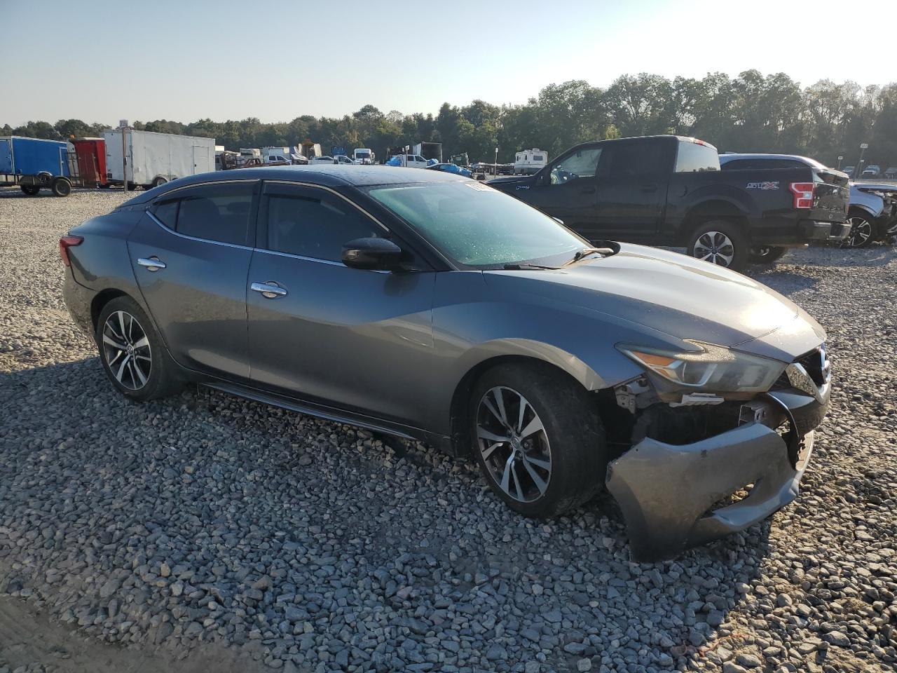 2016 NISSAN Maxima