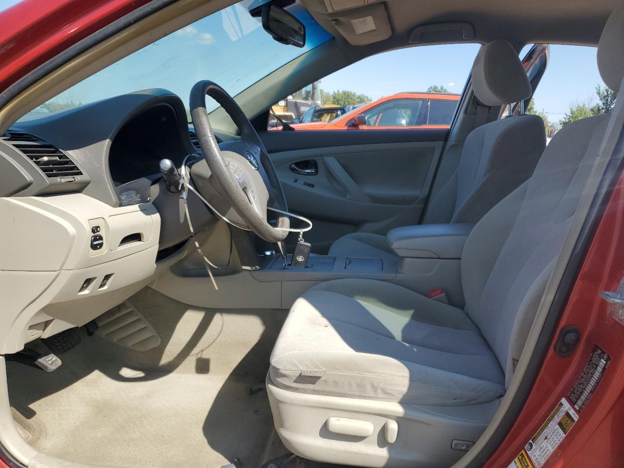 2011 TOYOTA CAMRY