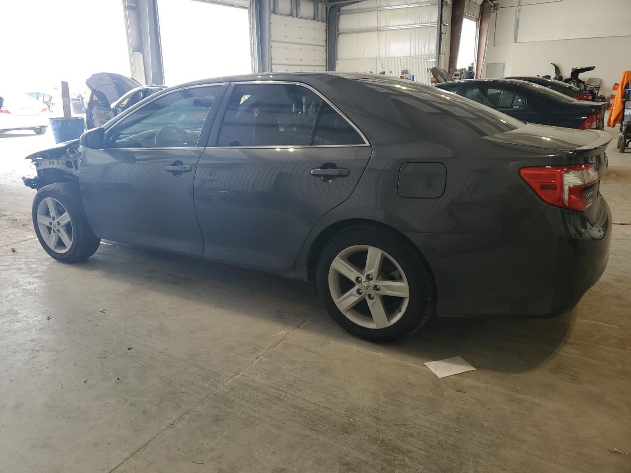 2012 TOYOTA CAMRY