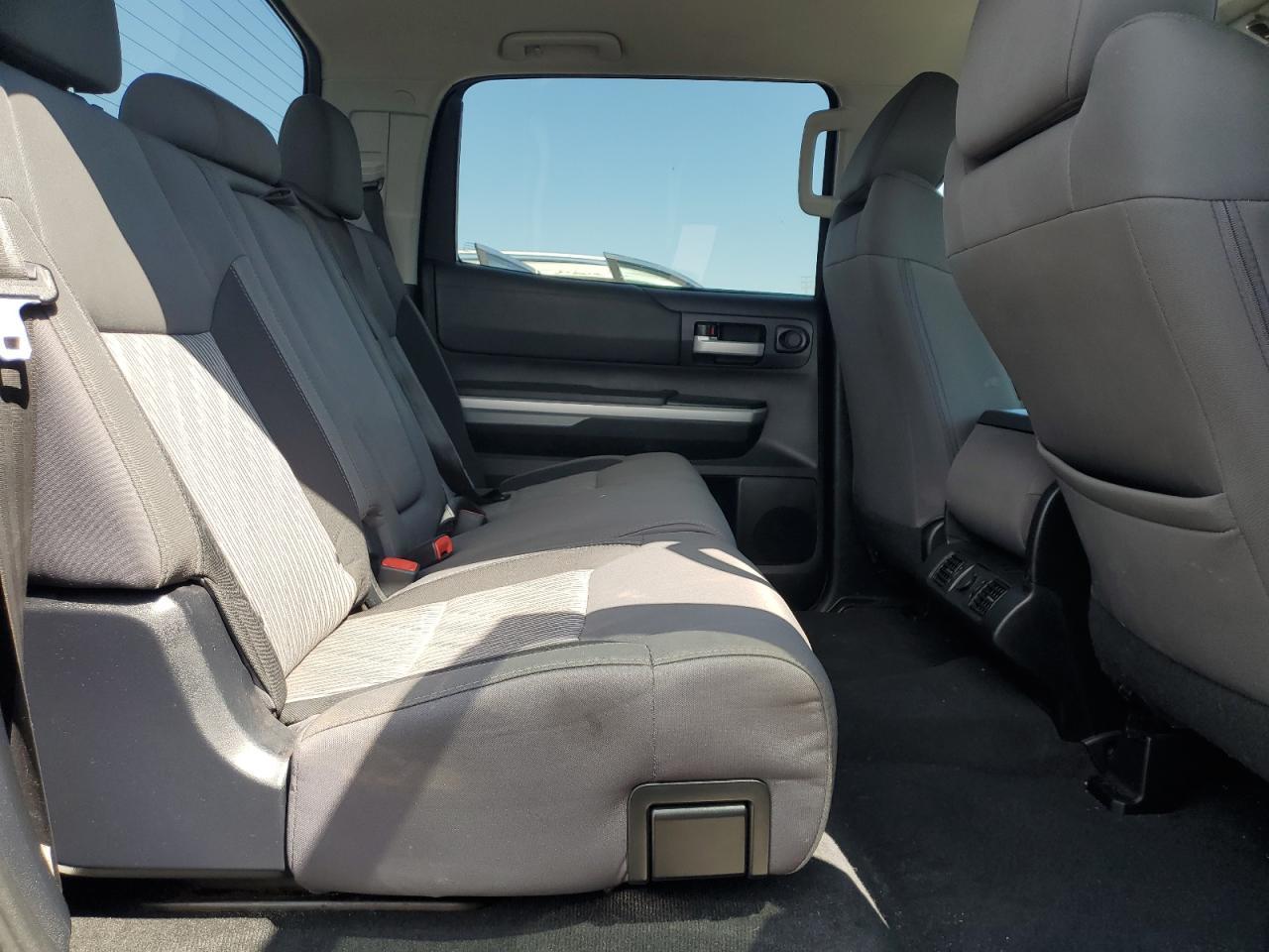 2015 TOYOTA TUNDRA