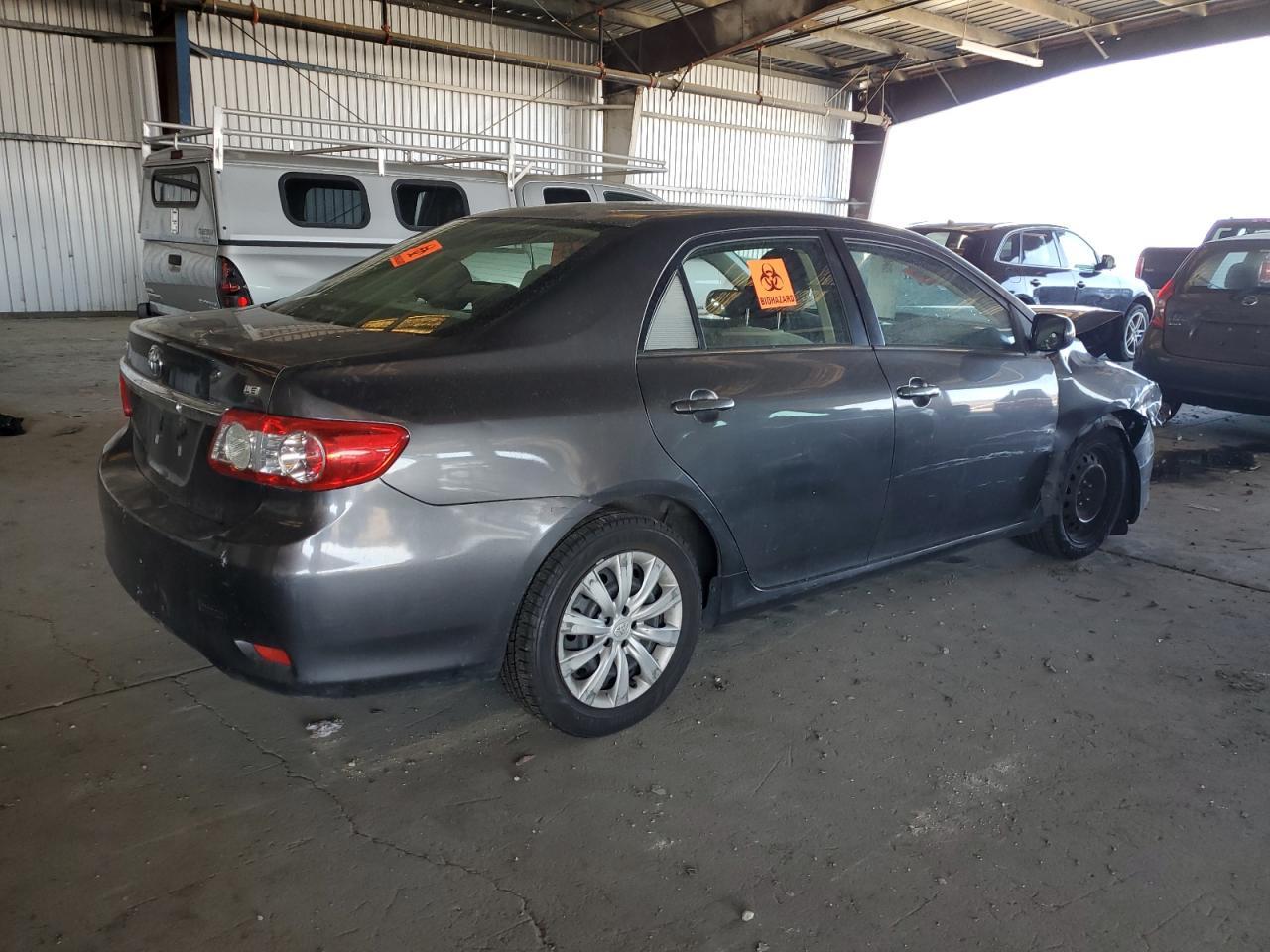2013 TOYOTA COROLLA
