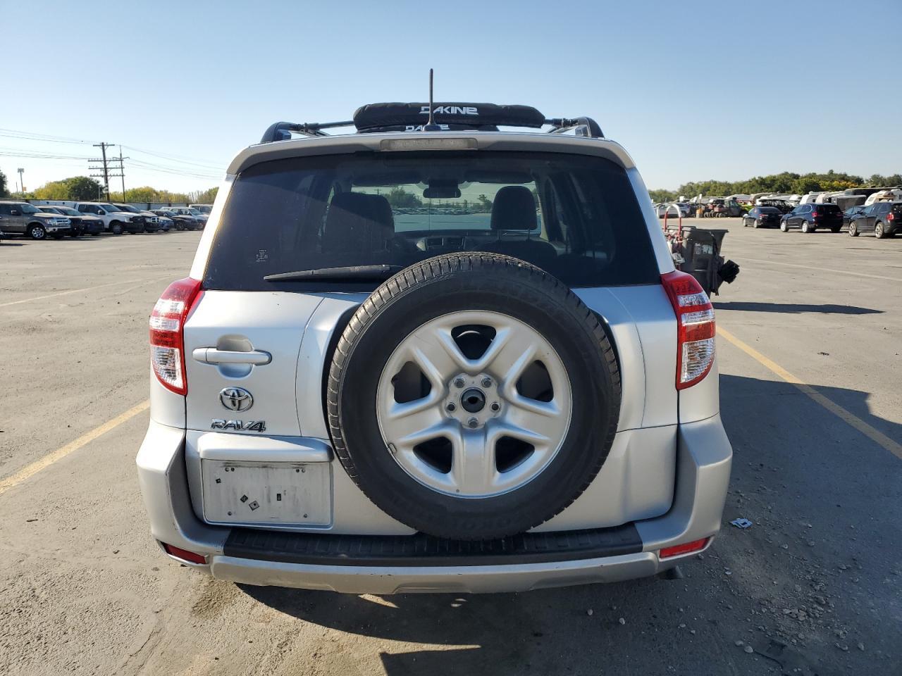 2011 TOYOTA RAV4