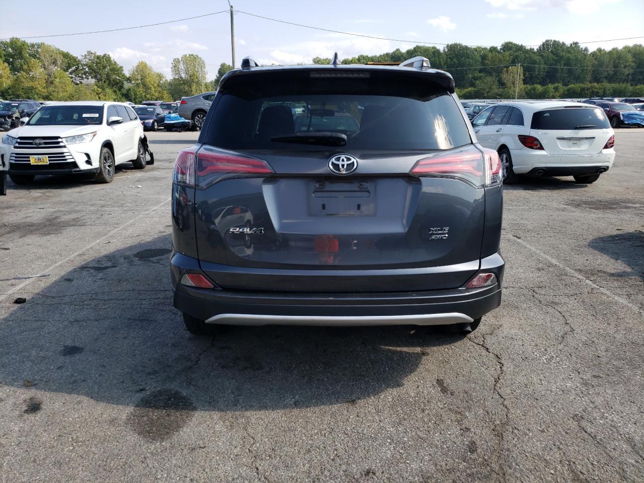 2016 TOYOTA RAV4