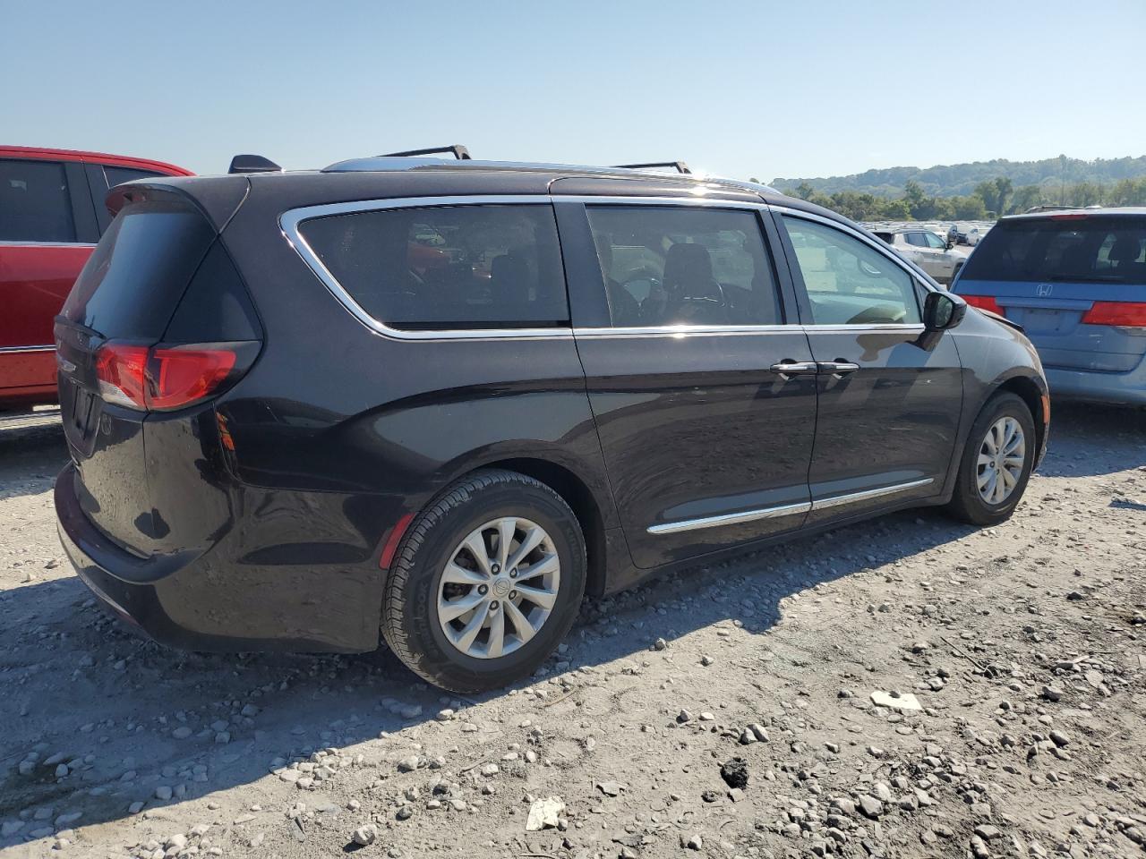 2019 CHRYSLER Pacifica