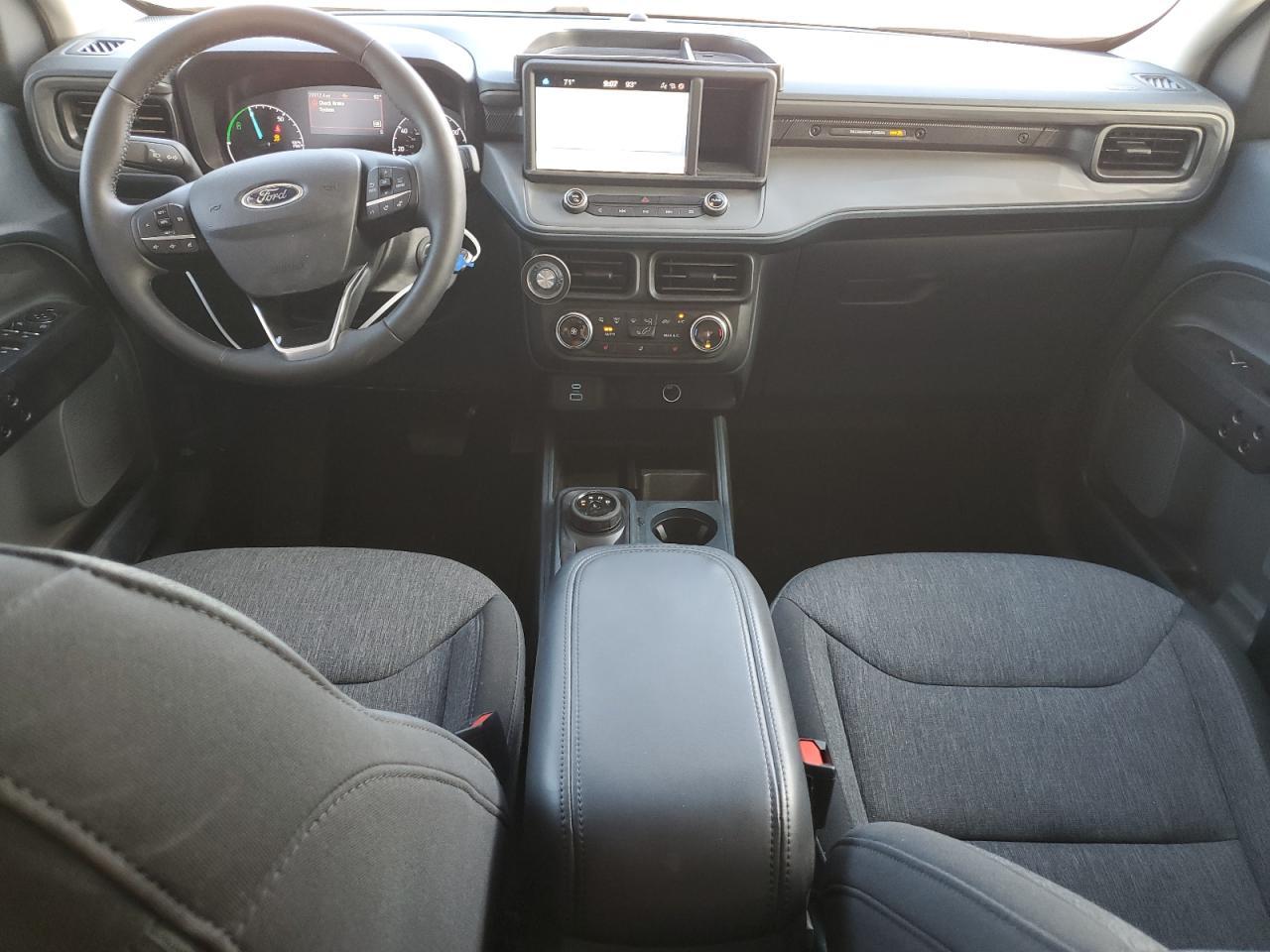 2024 FORD Maverick