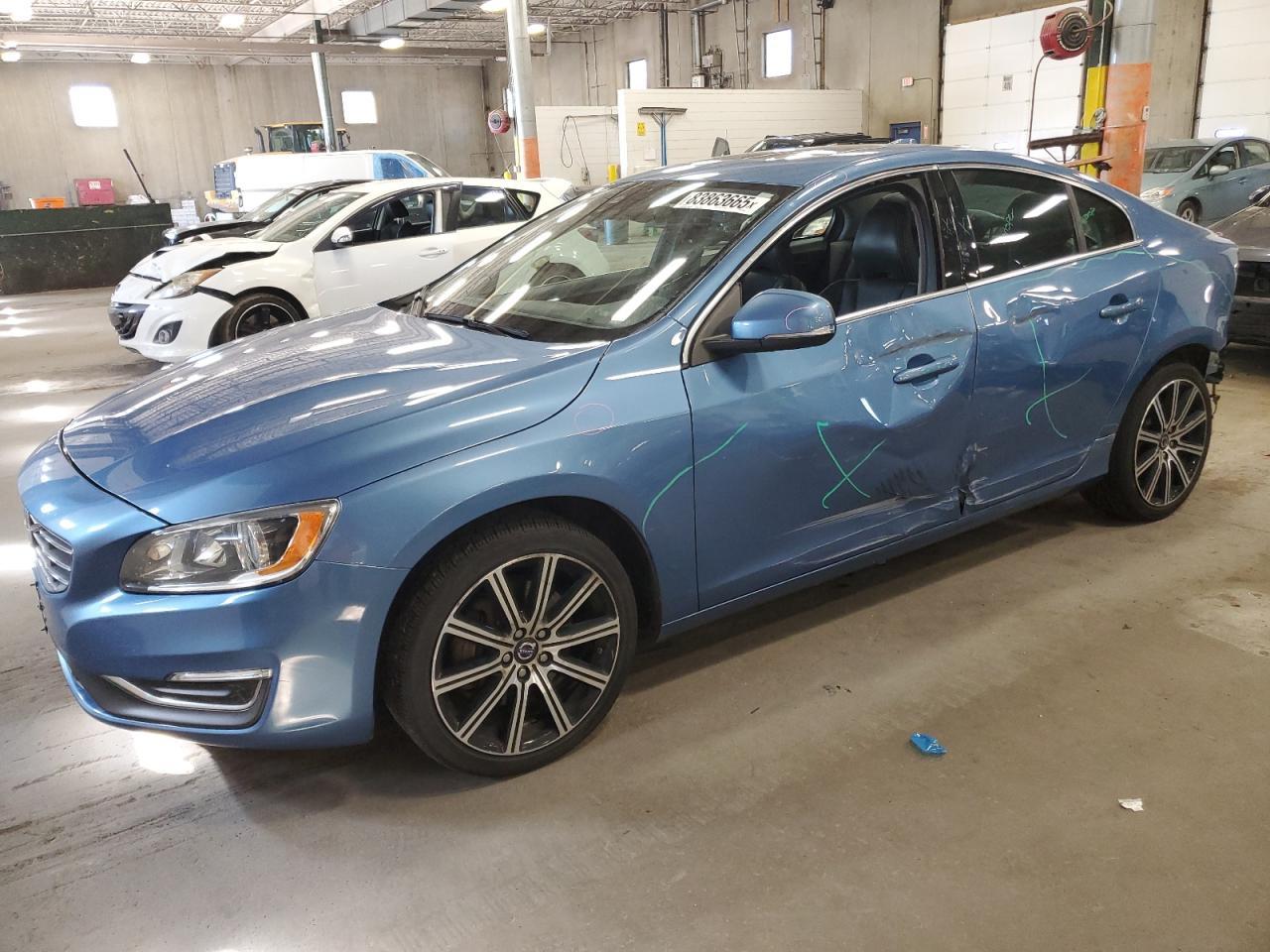 2014 VOLVO S60