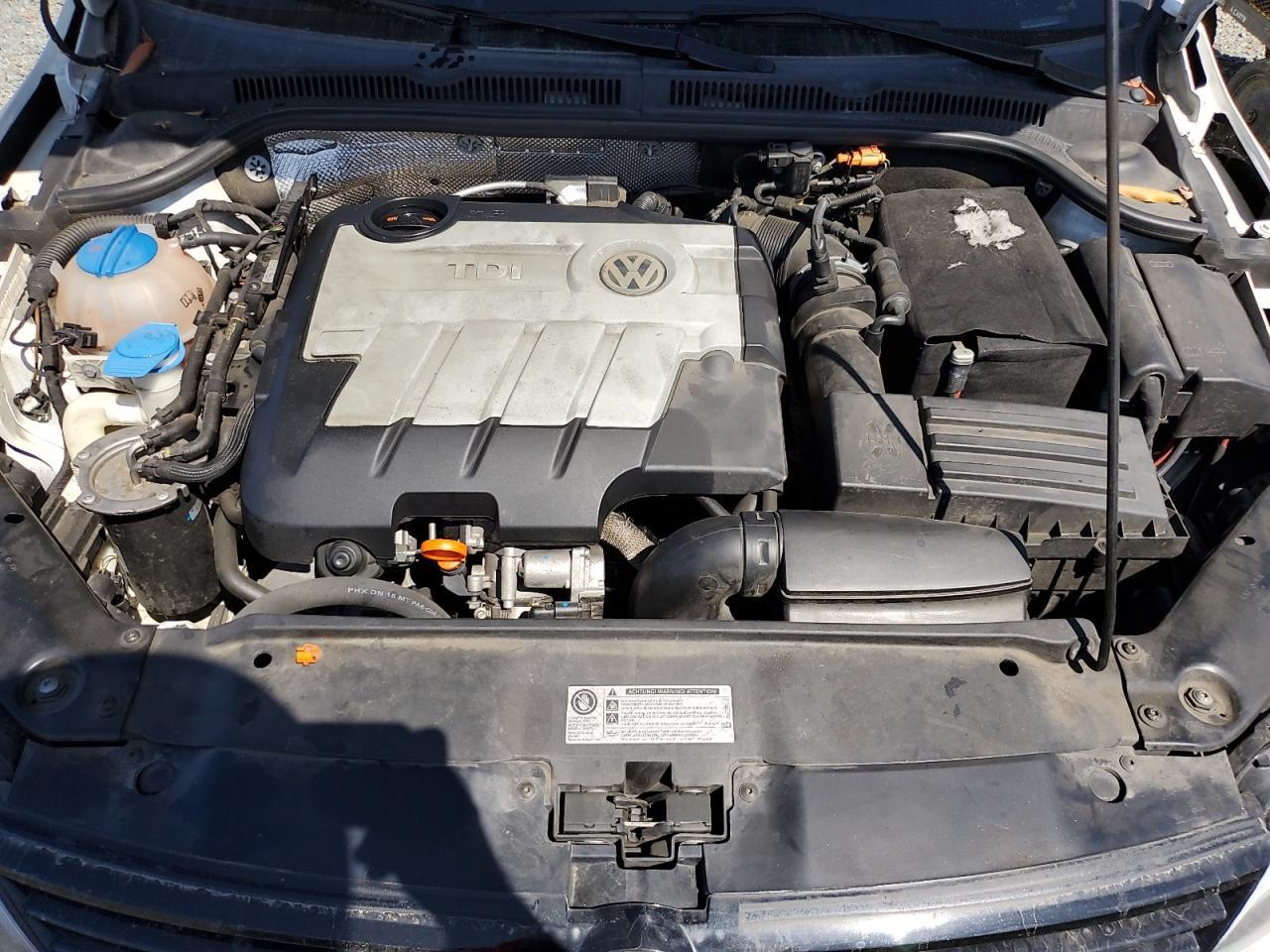 2012 VOLKSWAGEN JETTA
