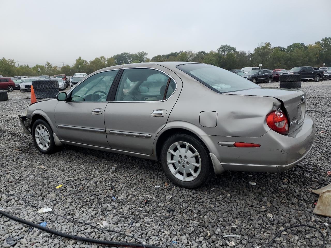 2001 NISSAN Maxima