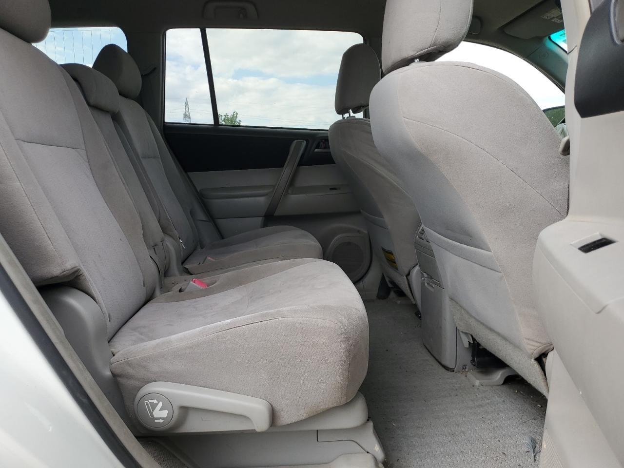 2009 TOYOTA HIGHLANDER