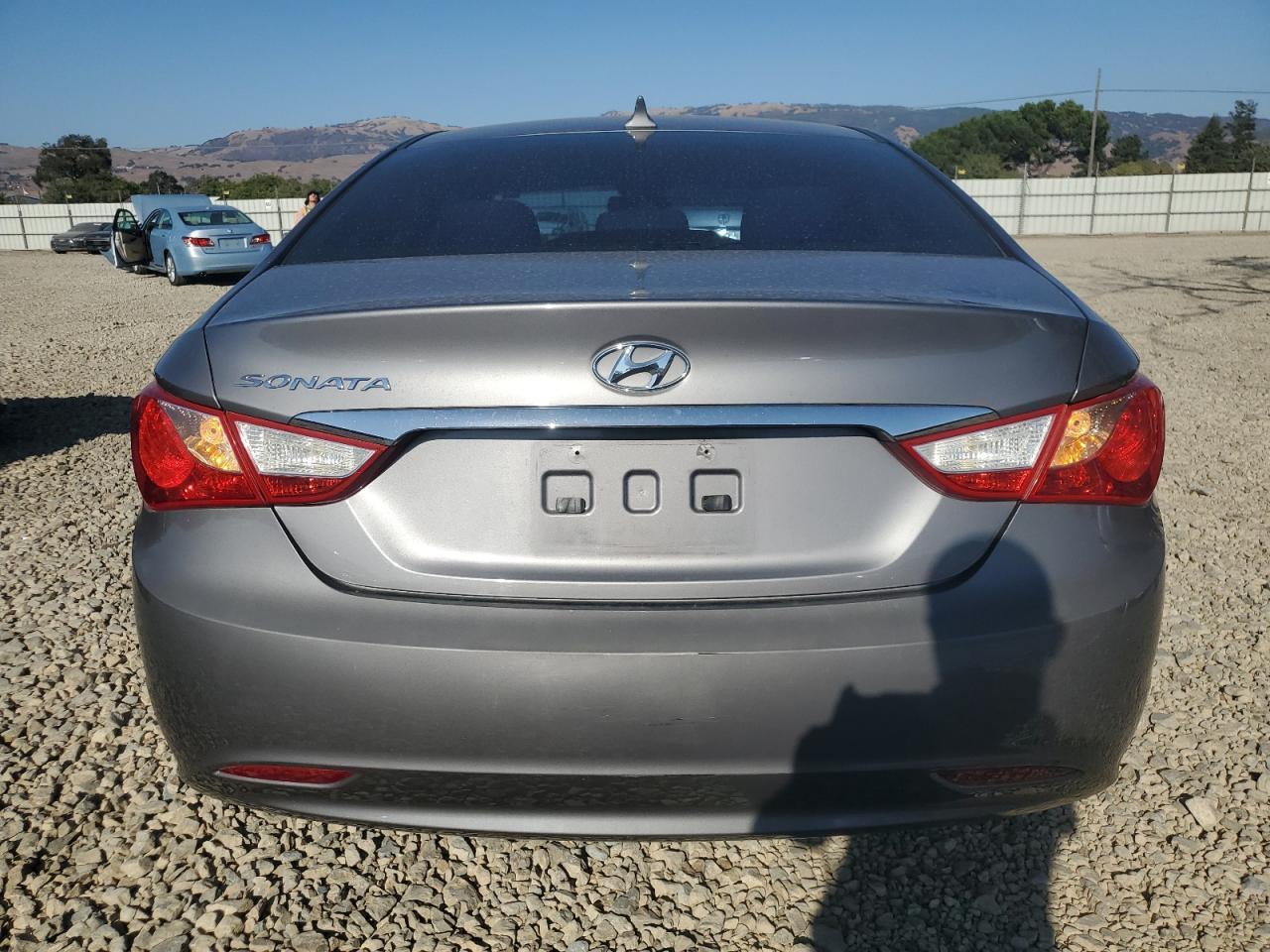 2011 HYUNDAI SONATA