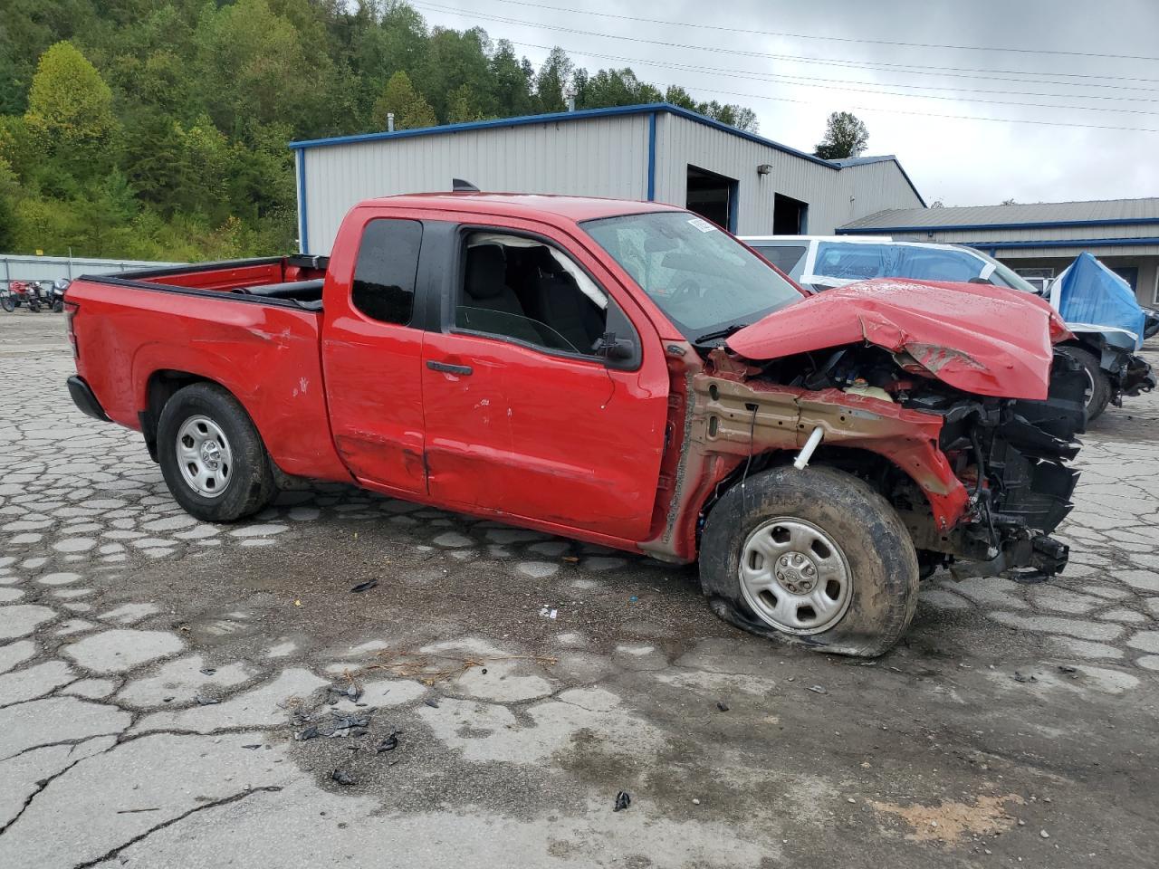 2023 NISSAN Frontier