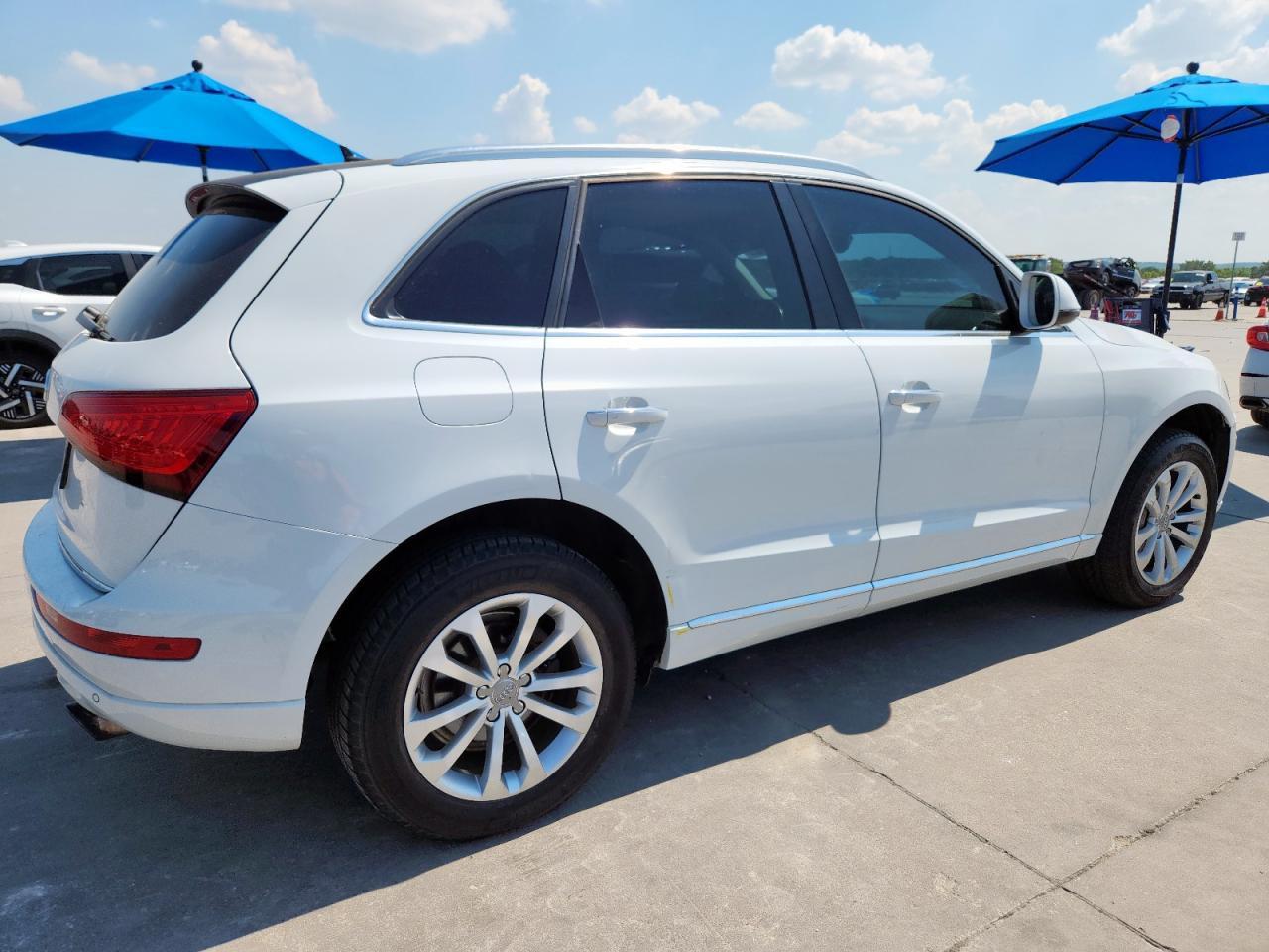 2015 AUDI Q5