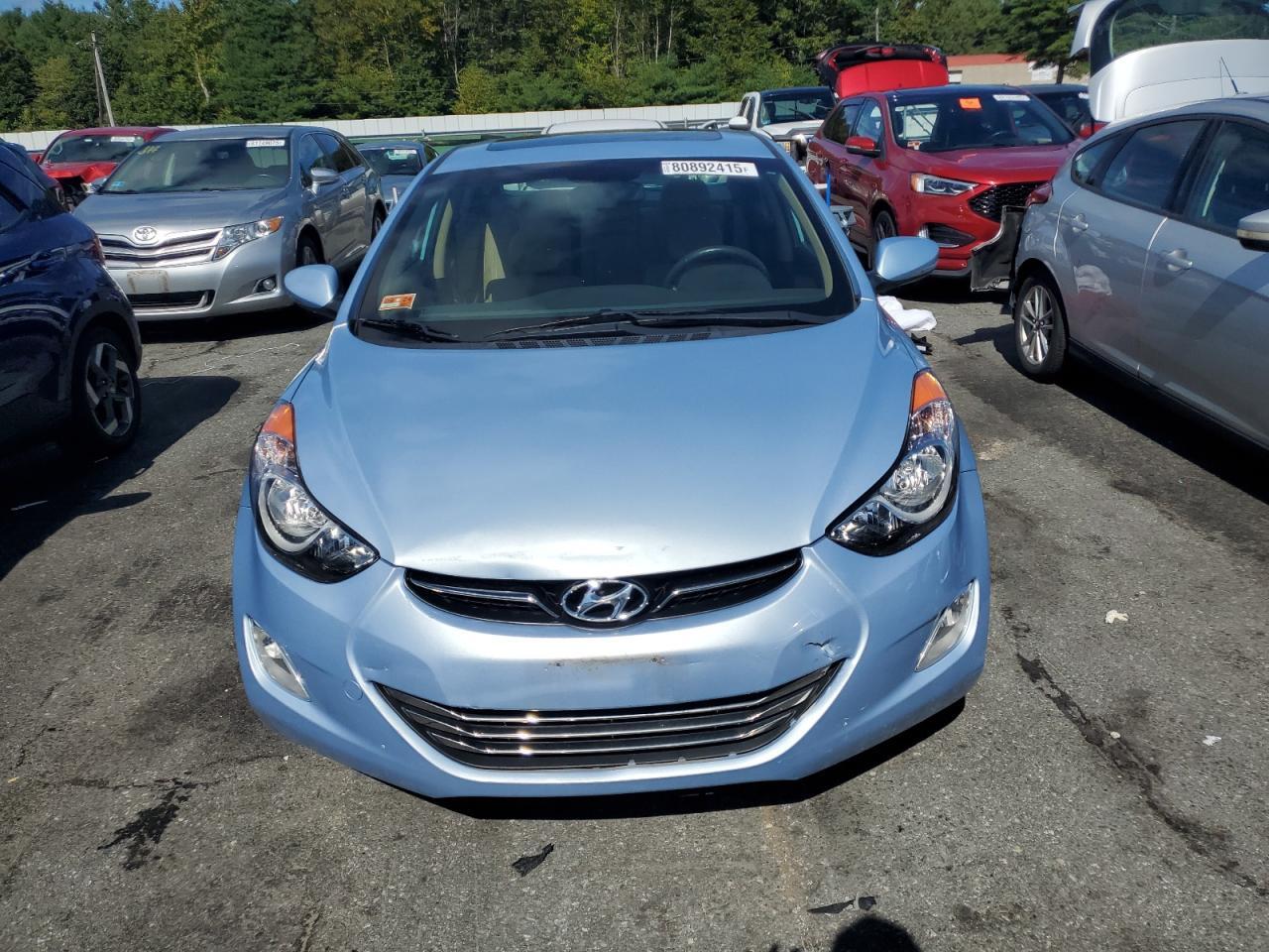 2012 HYUNDAI ELANTRA